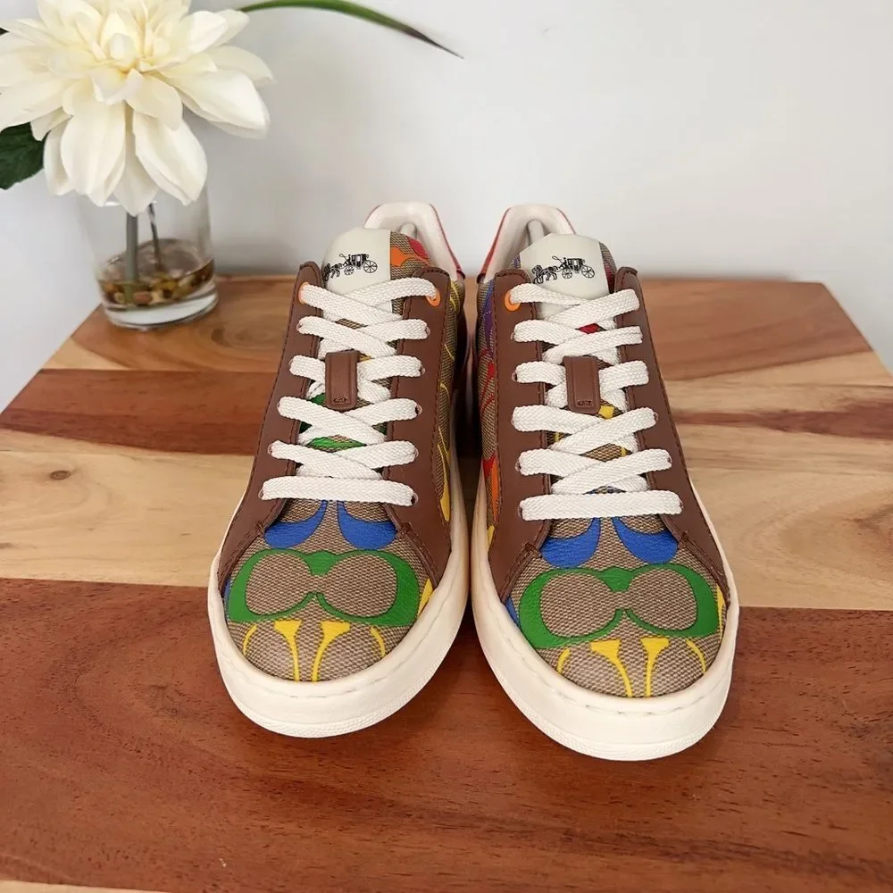 NWT Coach Clip Low Top Sneaker In Rainbow Signature Canvas size‎ US5/EU 35.5